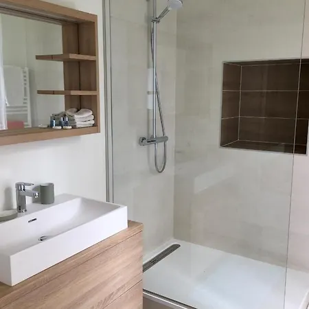 La Palmeraie - Classe 4 Etoiles - Hyper Centre Apartment Quimper